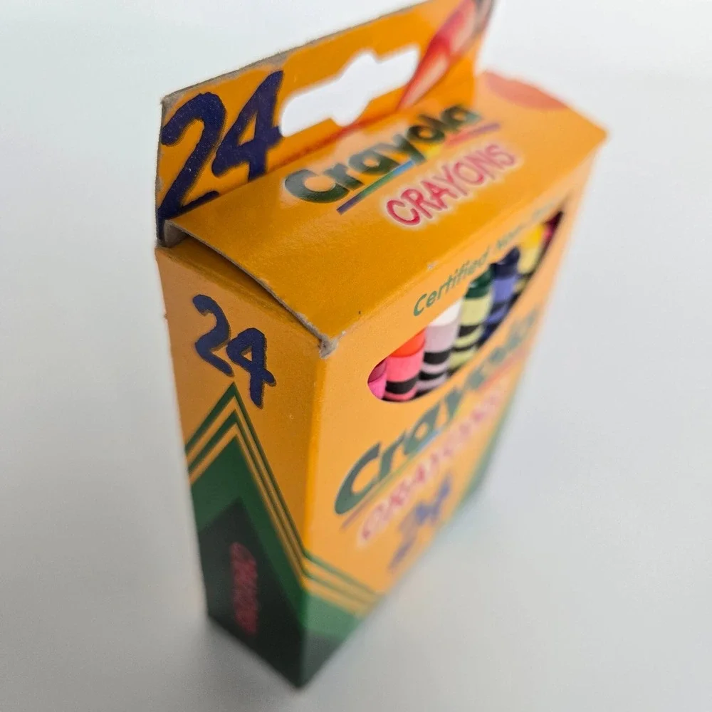 Vintage Binney & Smith‎ 1997 Crayola Crayons Box Of 24 USA Made Goldenrod NEW